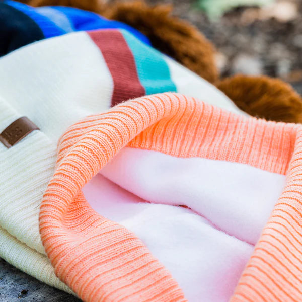 TUQUE EN TRICOT (WHISTLER '22 ROSE) (5-8ans)