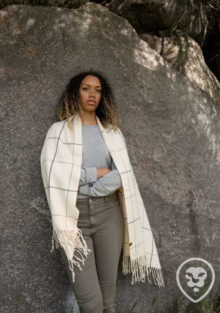 ÉCHARPE EN TRICOT (VANILLE DORÉ)