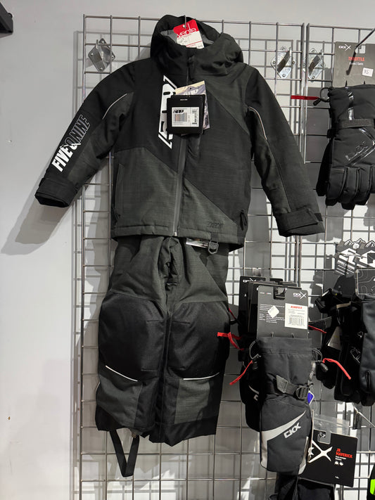 509 Ensemble Manteau et pantalon hiver enfant Rocco isolé (4 ans) vente finale