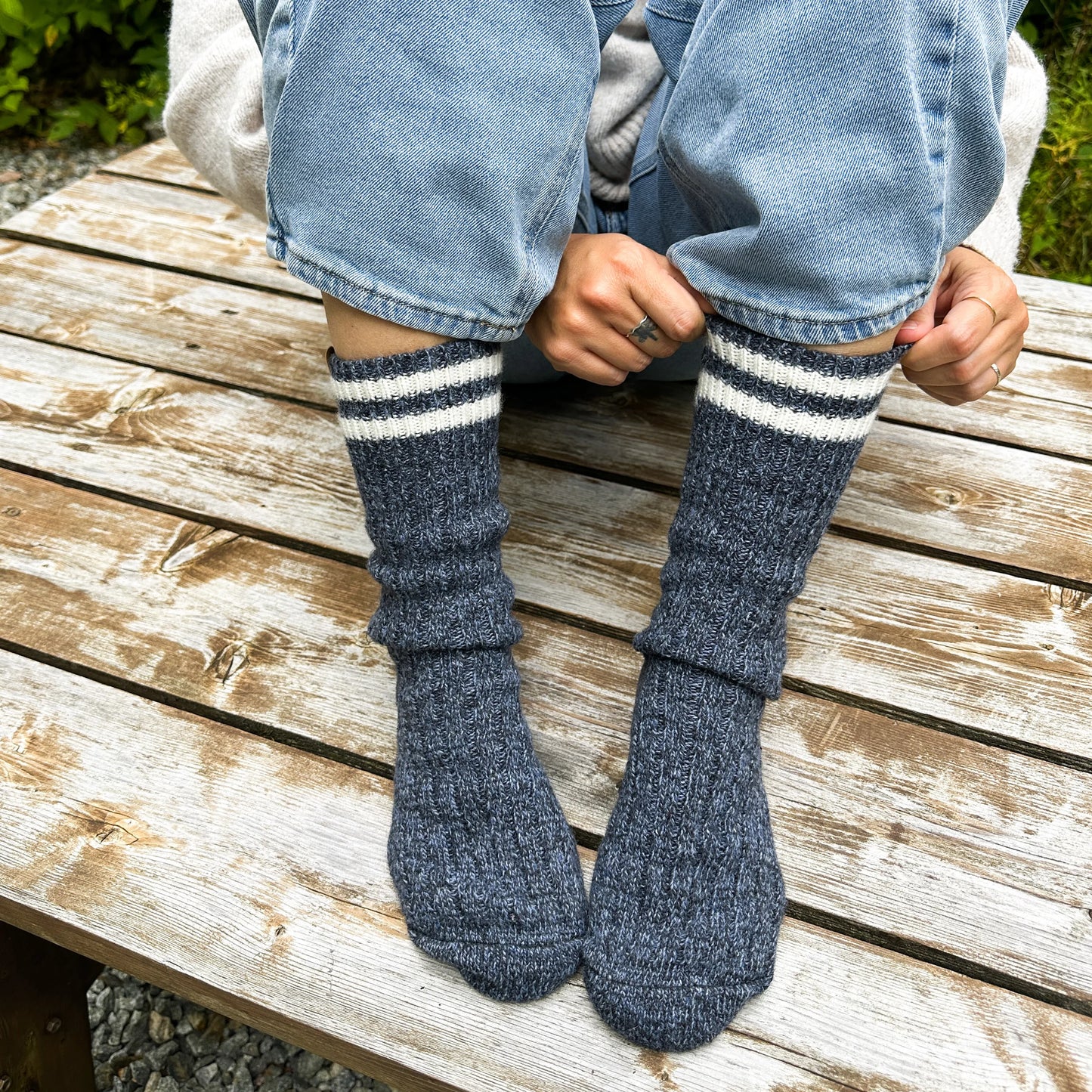 Bas de laine marine - 2 bandes blanches